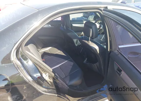 2014 Mercedes-Benz C 250 Sport from USA, damaged, VIN WDDGF4HB9EG210952